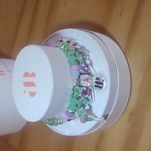 Bomb Party Puerto Rican Paradise Summer 2023 Stack - Picture 1 of 7